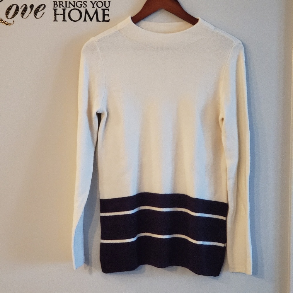 LOFT Sweater
